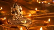god_ganesh_at_diwali_festival