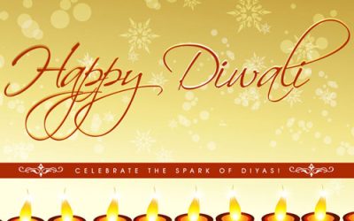 Diwali-Celebration-With-Diyas